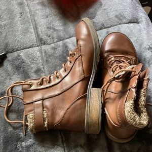 Brown boots